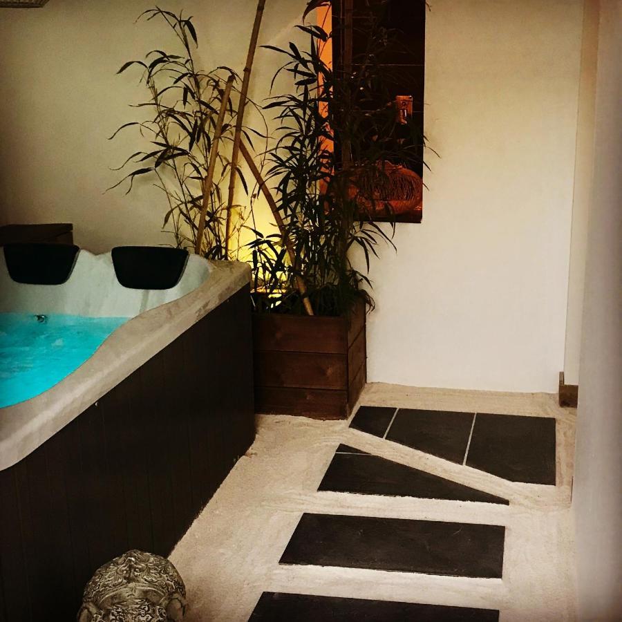 Bed and Breakfast O5Sens Agde Exterior foto